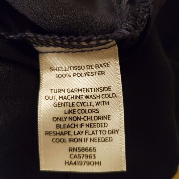 Halogen V-neck Flutter Sleeve Blouse size Medium in Navy Blue - Picture 9 of 9